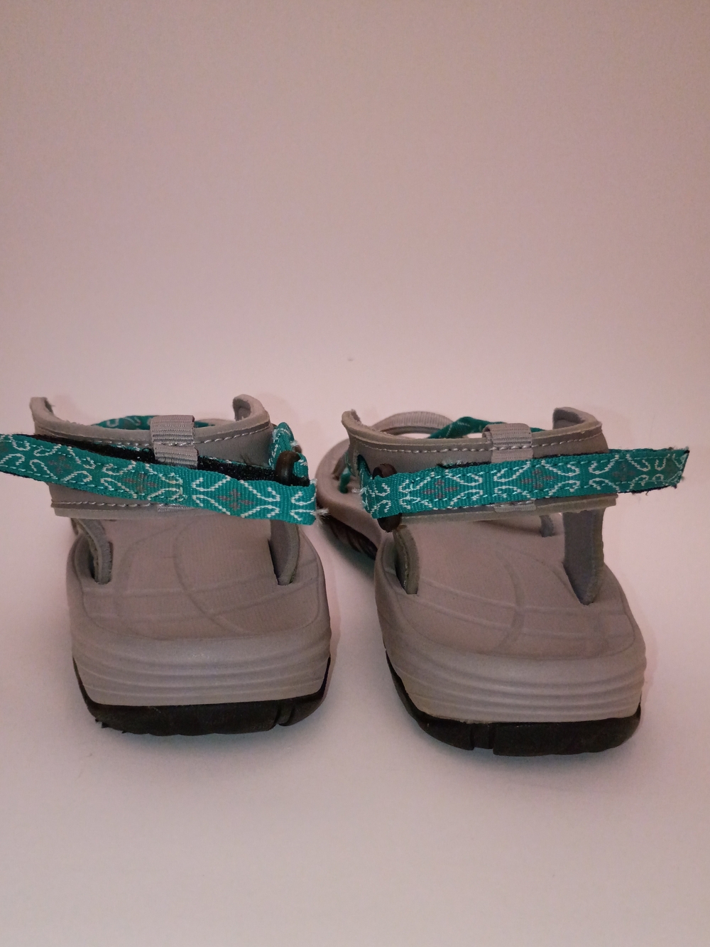 Covina Women's Gray Sandals with Teal Patterned Straps - Picture 3 of 5